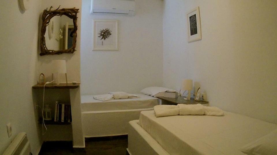Romanos Summer House Villa Agios Romanos Esterno foto
